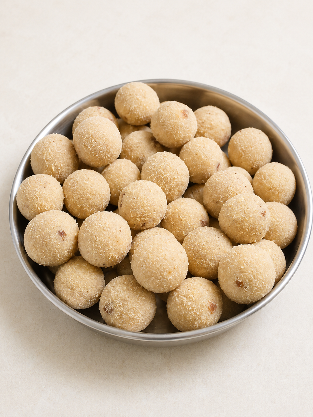 Rava Laddoo